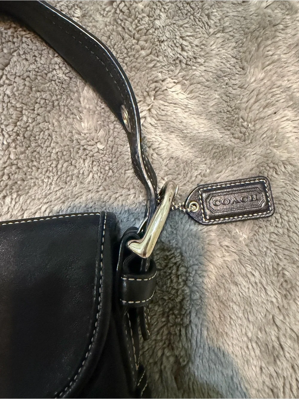 Coach vintage leather mini soho soho